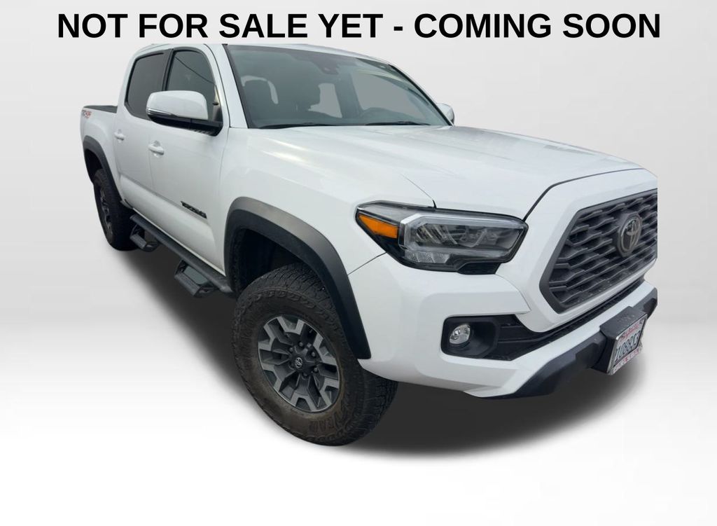 2023 Toyota Tacoma TRD Off Road's photo
