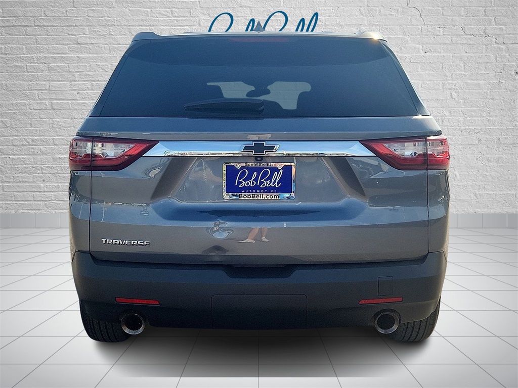 2020 Chevrolet Traverse LS photo 4