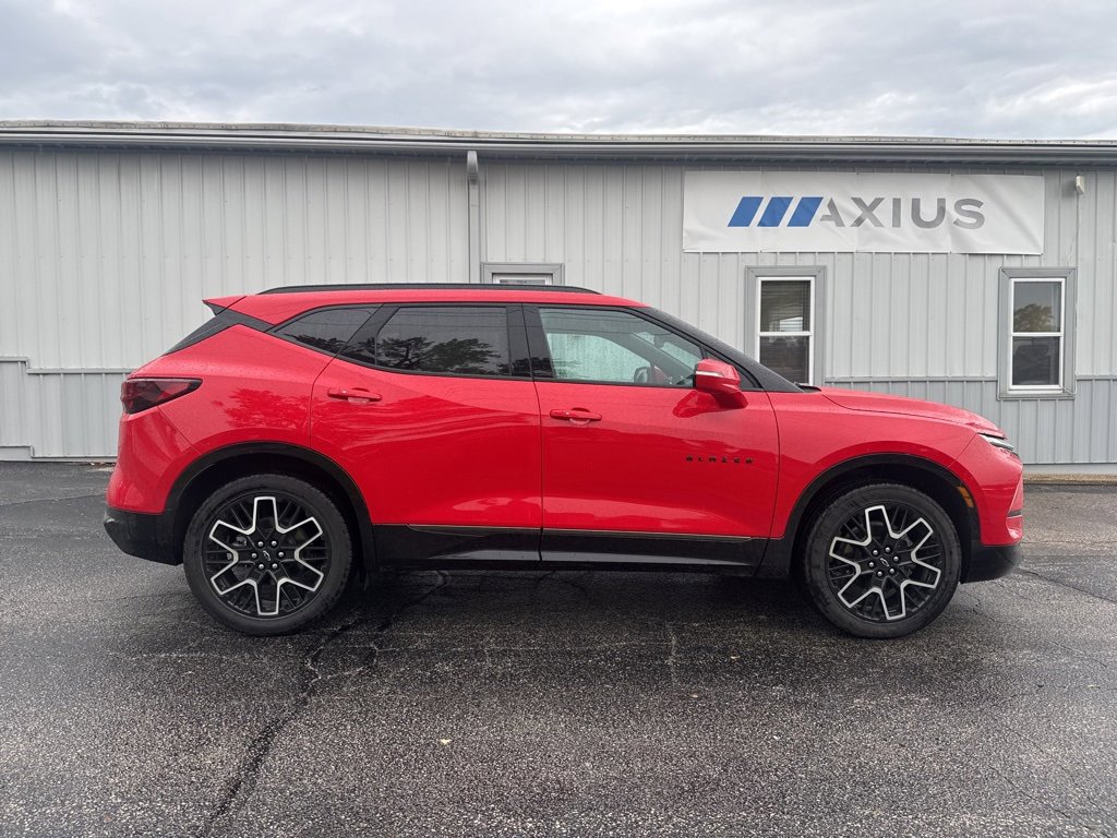 2024 Chevrolet Blazer RS photo 8