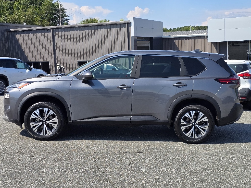 2023 Nissan Rogue SV photo 22