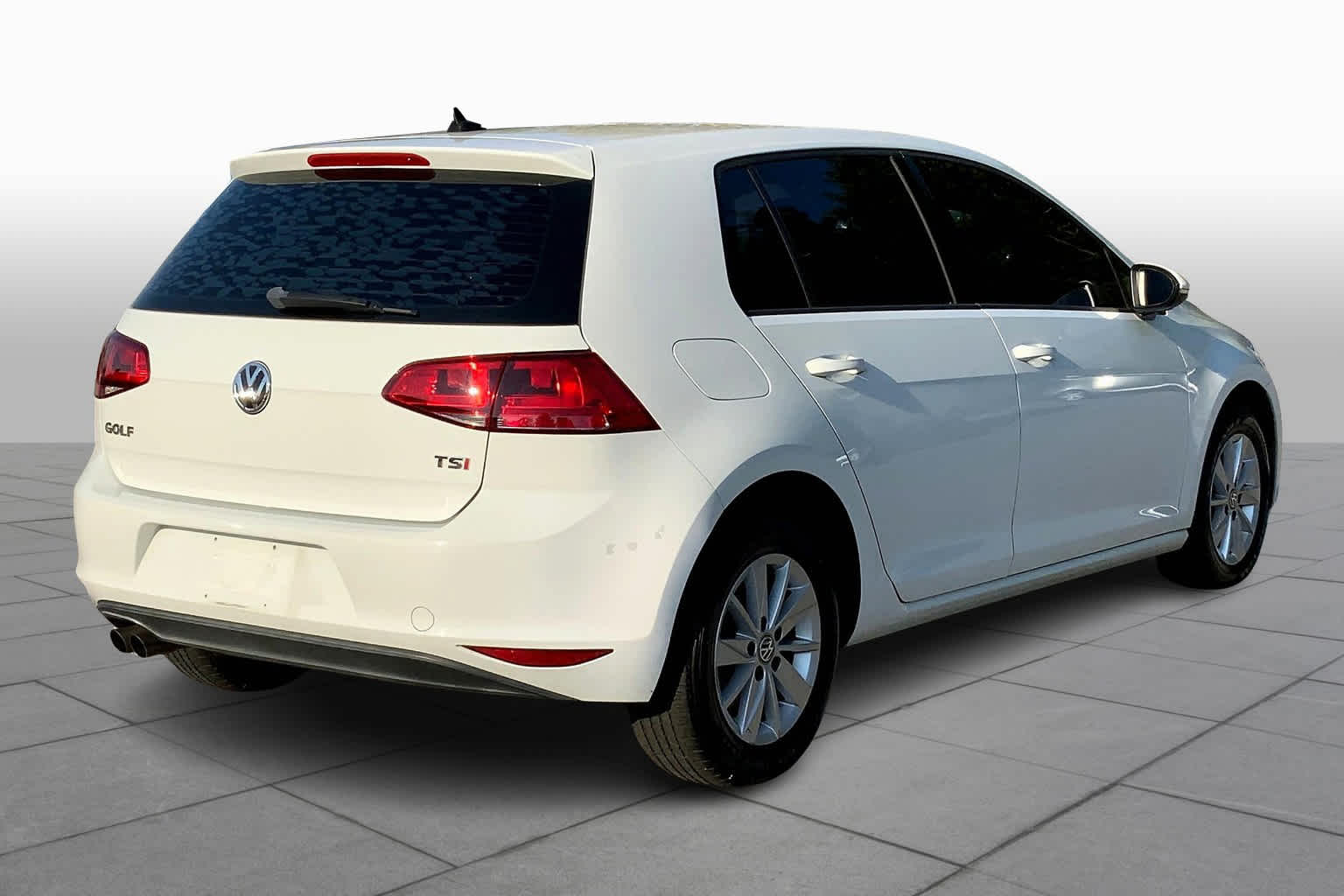 2017 Volkswagen Golf S photo 11