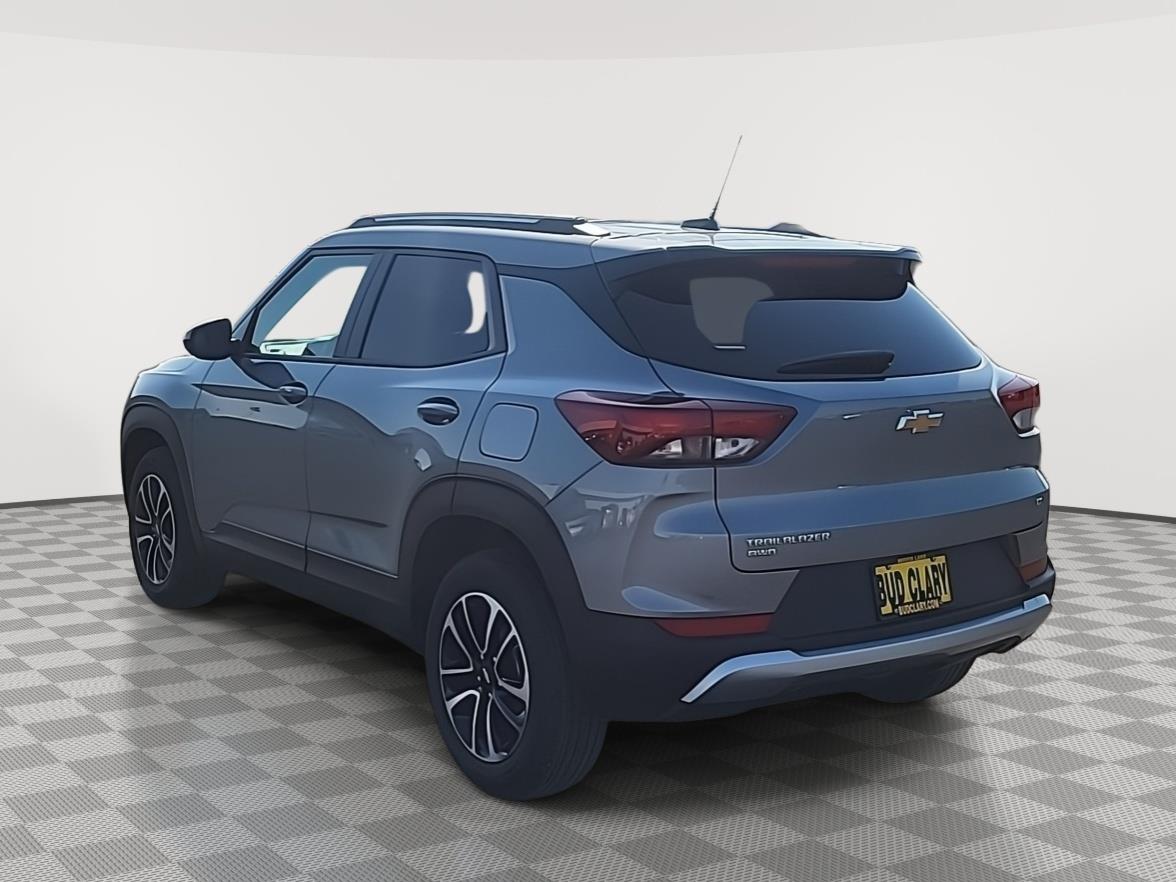 2026 Chevrolet Trailblazer LT photo 4