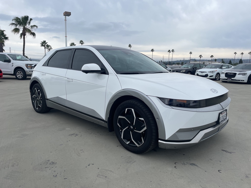 2024 Hyundai IONIQ 5 Limited's photo