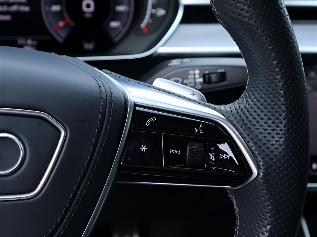 2023 Audi S8 4.0T Quattro photo 33