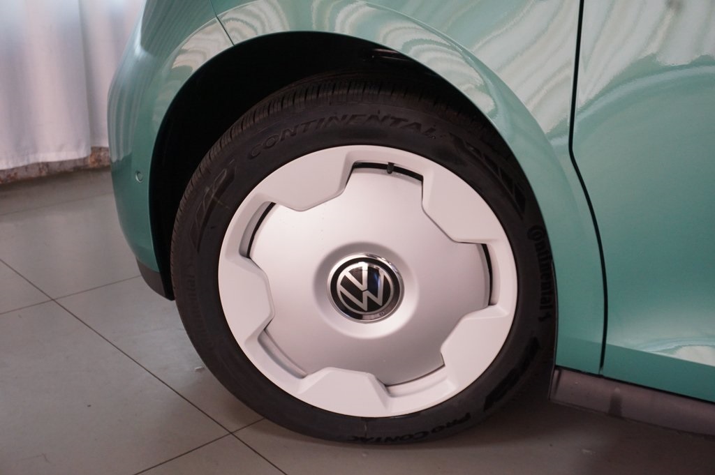 2025 Volkswagen ID. Buzz photo 28