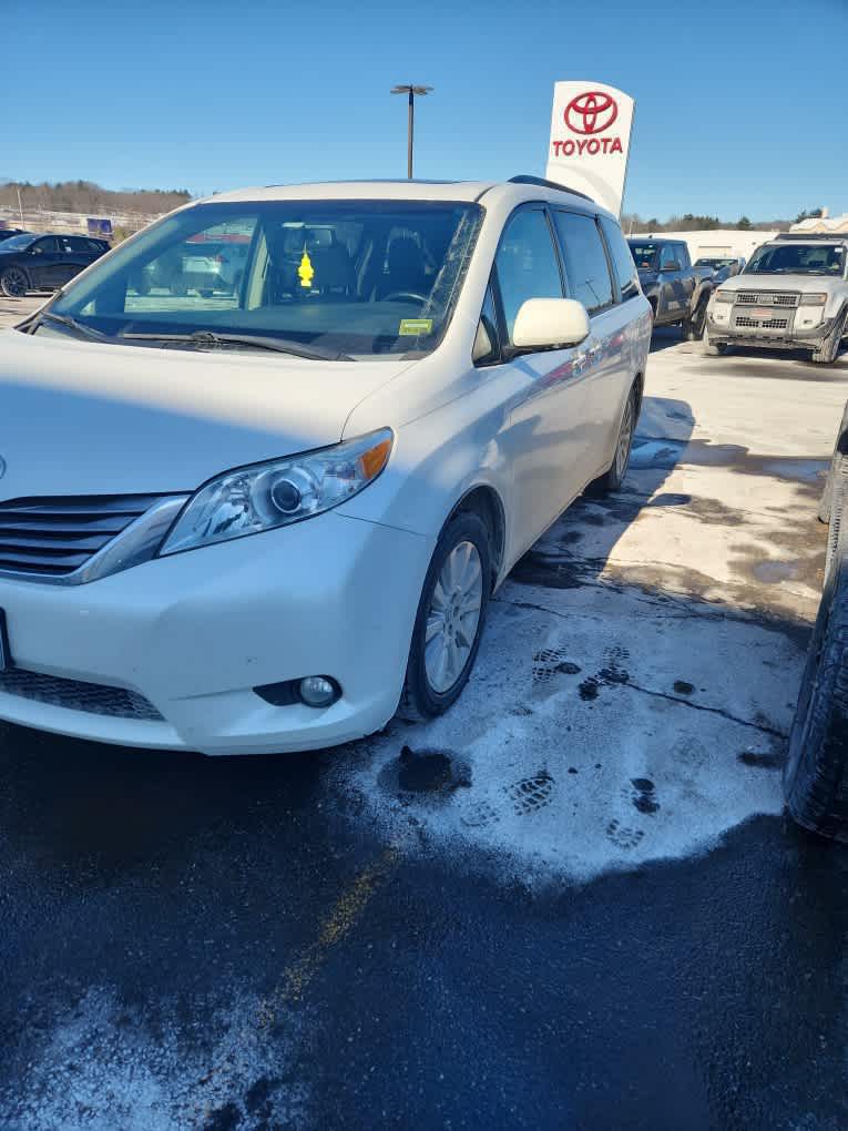 2015 Toyota Sienna XLE Premium