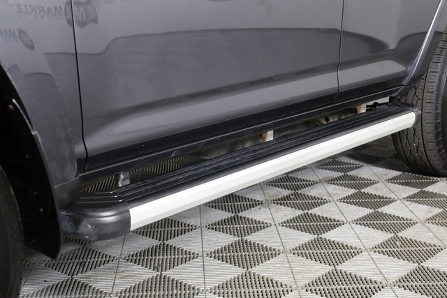 2014 Toyota 4Runner SR5 photo 4