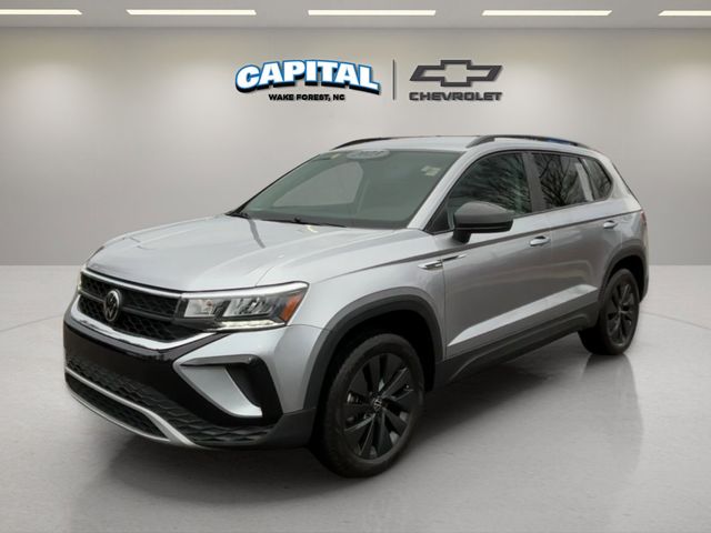 2023 Volkswagen Taos S's photo