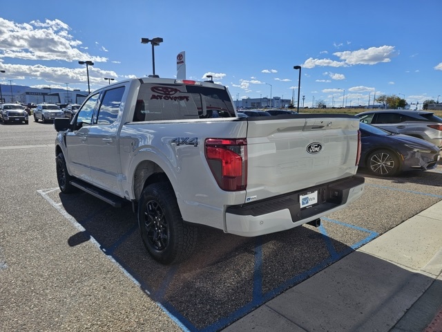 2024 Ford F-150 XLT photo 4