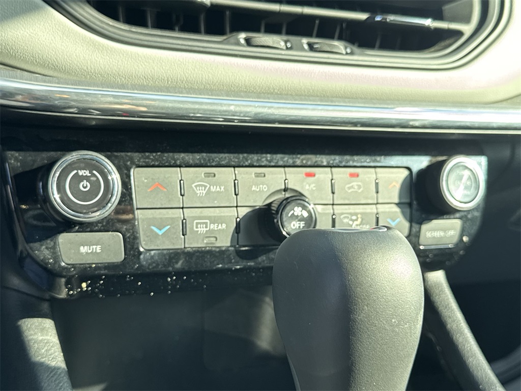 2024 Jeep Compass Limited photo 23