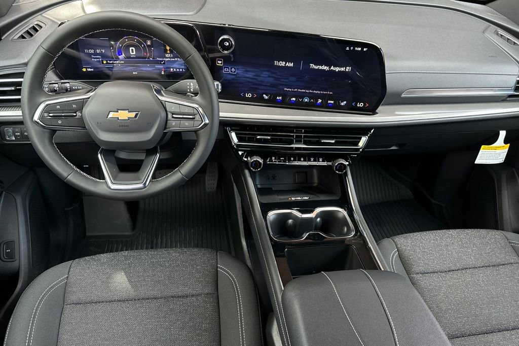 2026 Chevrolet Traverse photo 14