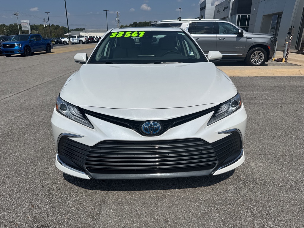 2023 Toyota Camry Hybrid XLE photo 3