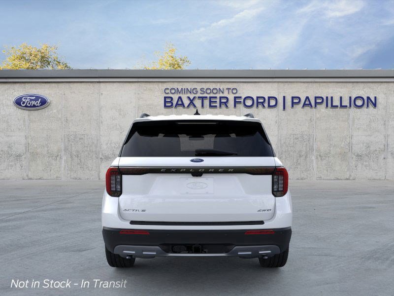 2025 Ford Explorer photo 17