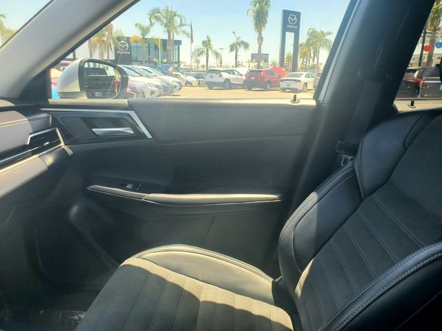 2024 Mitsubishi Outlander SE photo 18