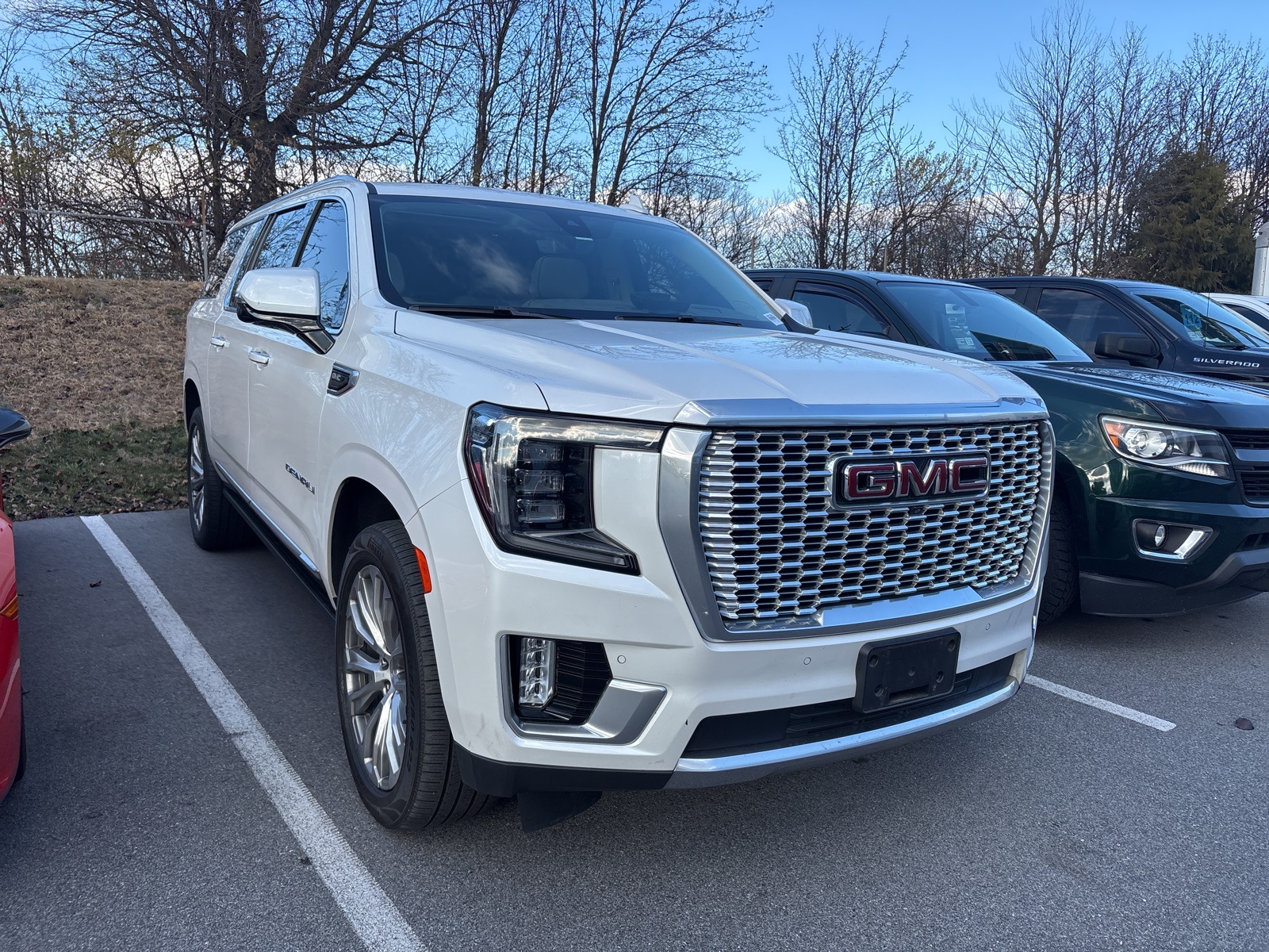 2021 GMC Yukon XL Denali's photo