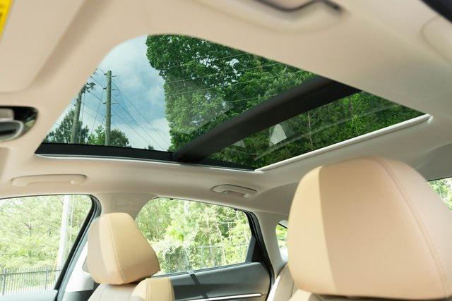2025 Hyundai Sonata Hybrid Limited photo 5