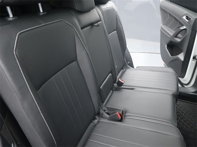 2022 Volkswagen Tiguan SE photo 22
