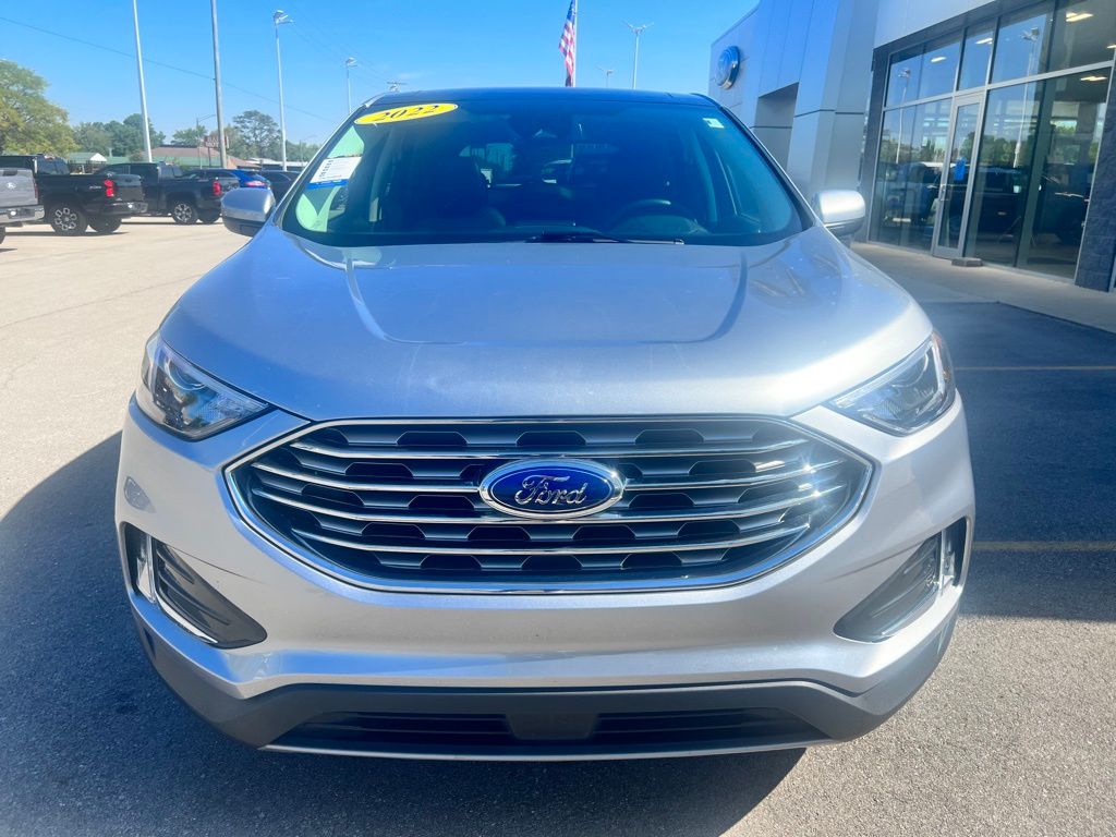 2022 Ford Edge SEL photo 34