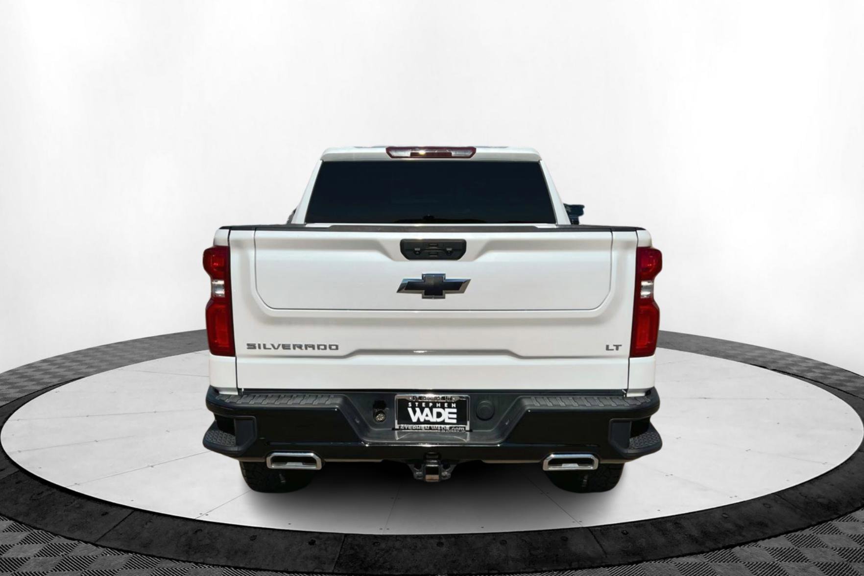 2023 Chevrolet Silverado 1500 LT Trail Boss photo 4