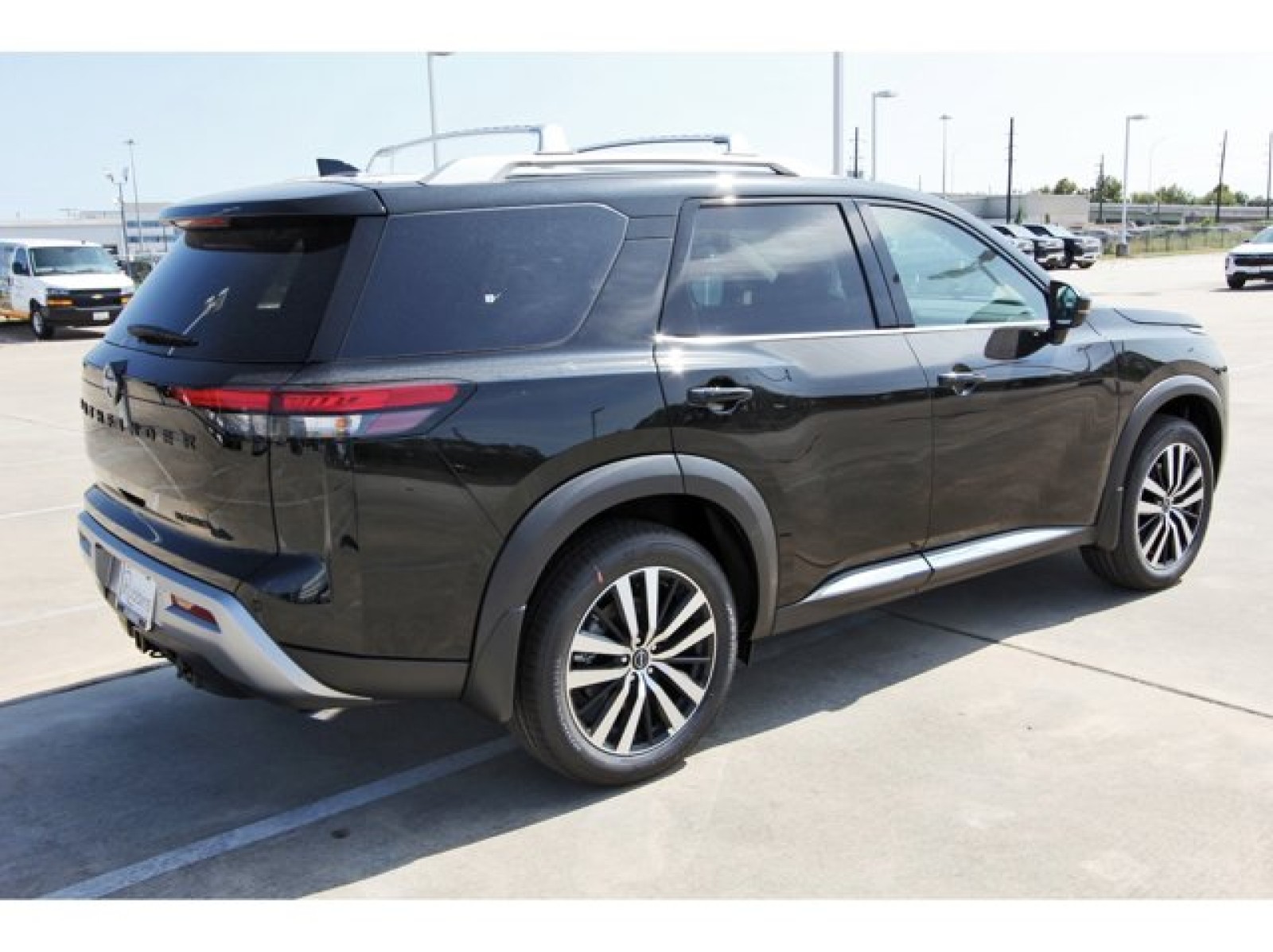 2025 Nissan Pathfinder Platinum Black at Robbins Nissan