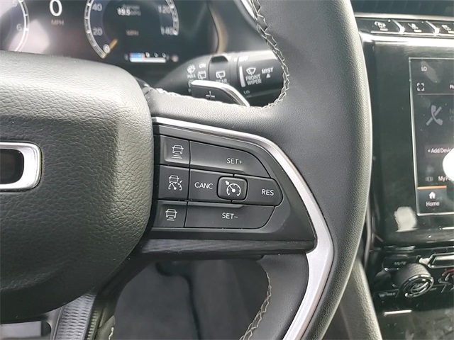 2023 Jeep Grand Cherokee Laredo photo 16