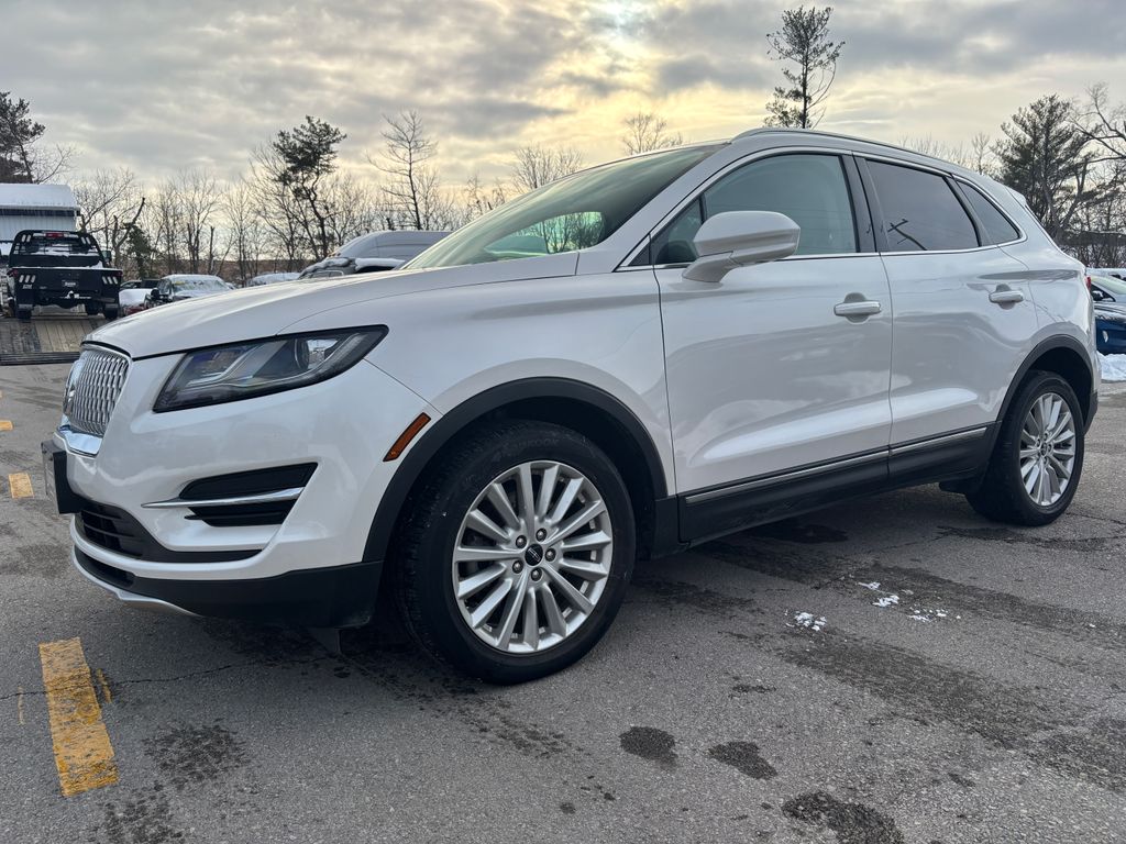 2019 Lincoln MKC Base's photo