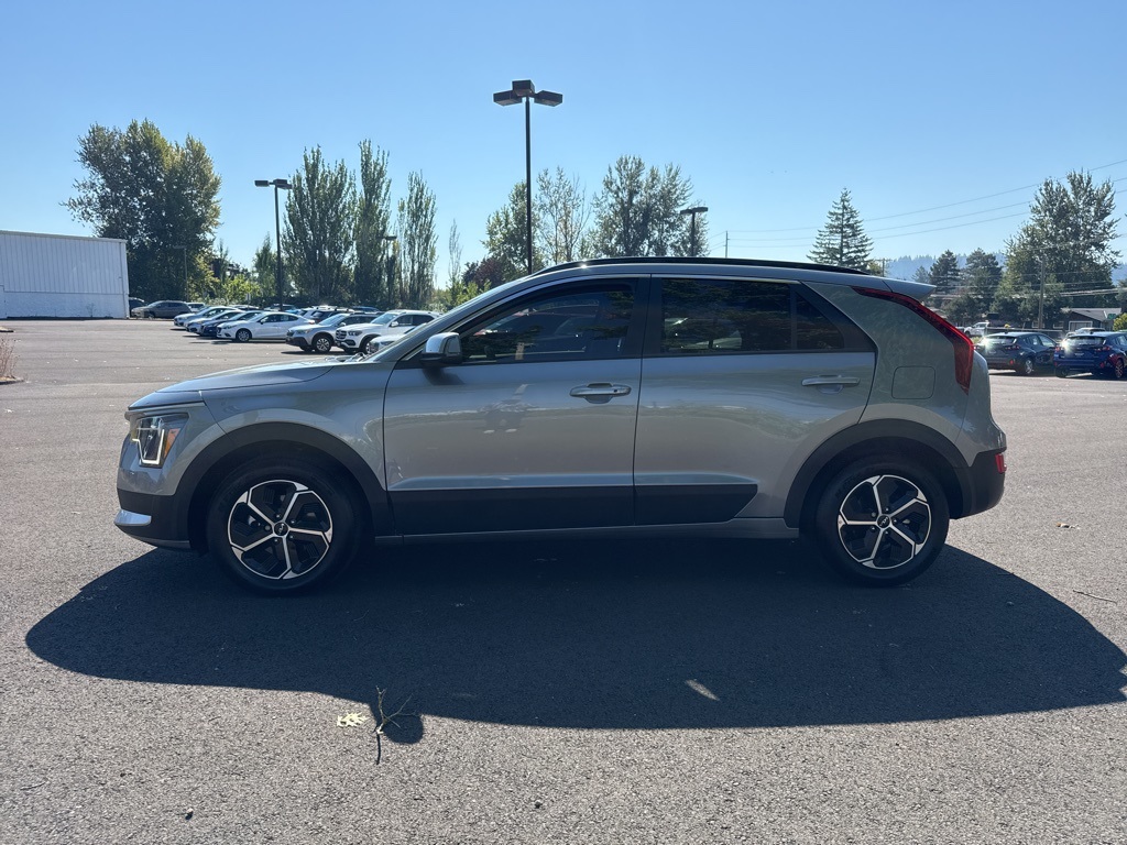 2023 Kia Niro EX photo 4