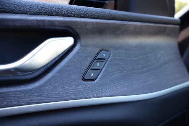 2025 Jeep Grand Cherokee Limited photo 8