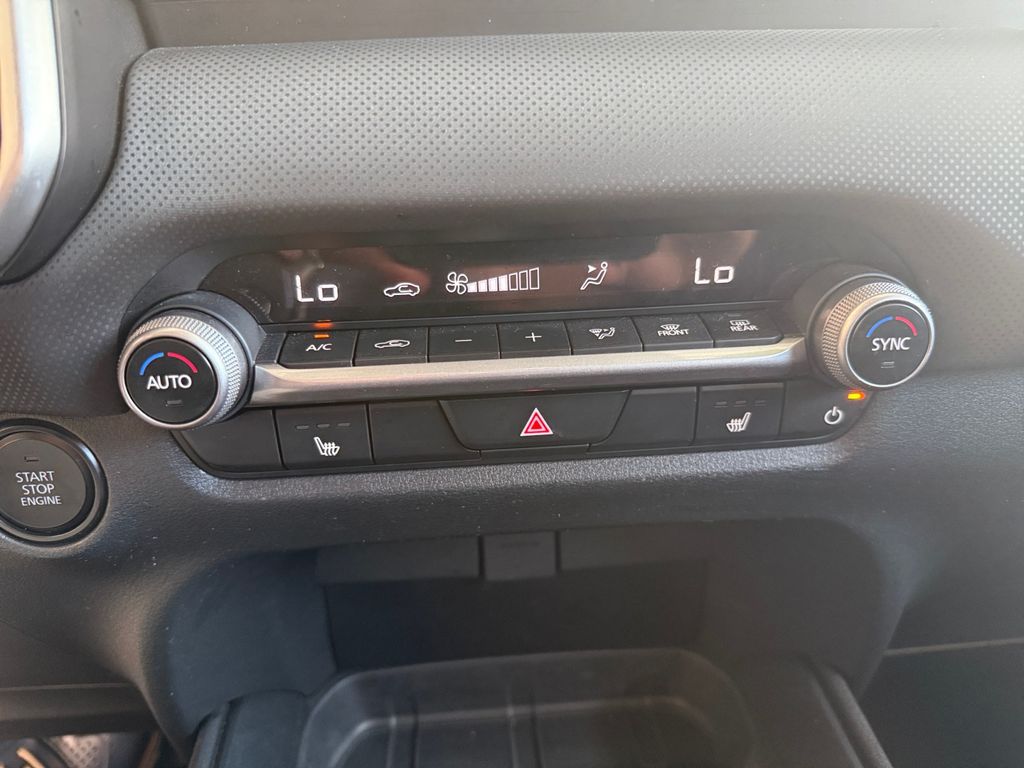 2025 Mazda CX-50 2.5 S Preferred photo 26