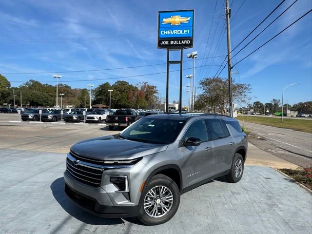 2026 Chevrolet Traverse LT's photo