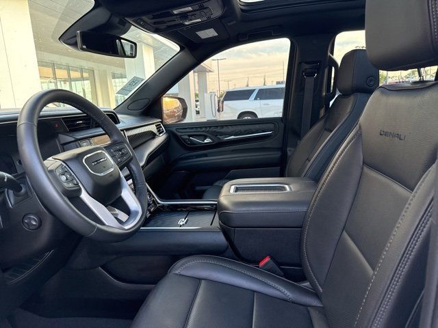 2023 Gmc Yukon Denali photo 15