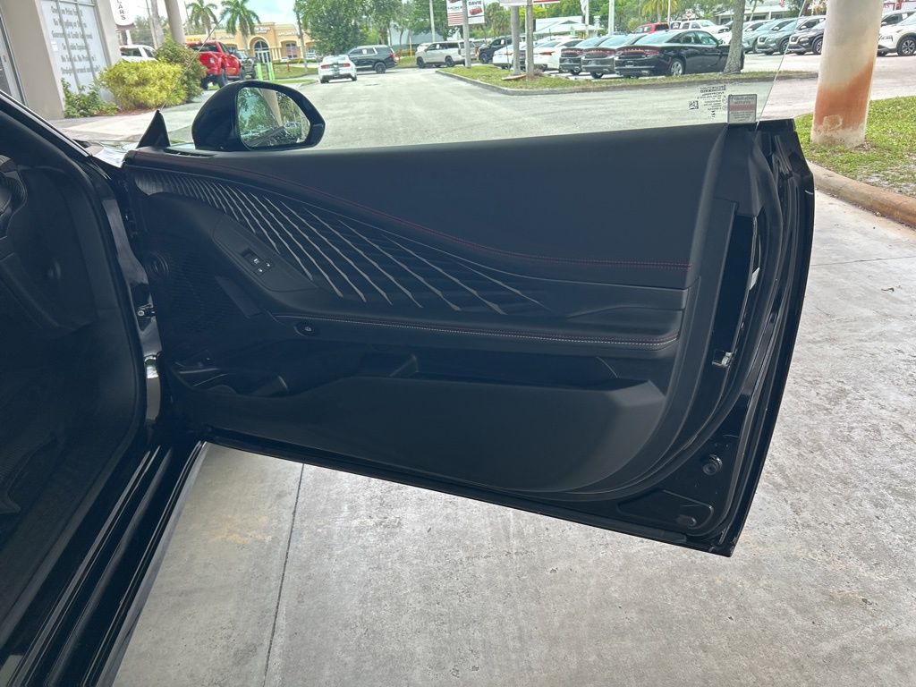 2025 Dodge Charger R/T photo 21