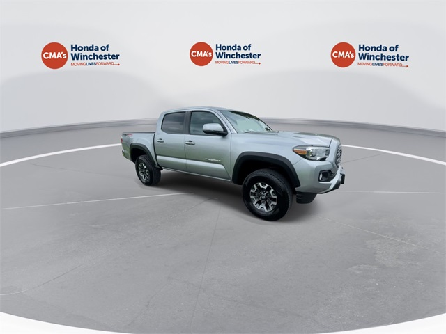2023 Toyota Tacoma 4x4 Double Cab photo 2