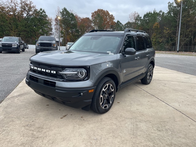 2024 Ford Bronco Sport Outer Banks photo 3