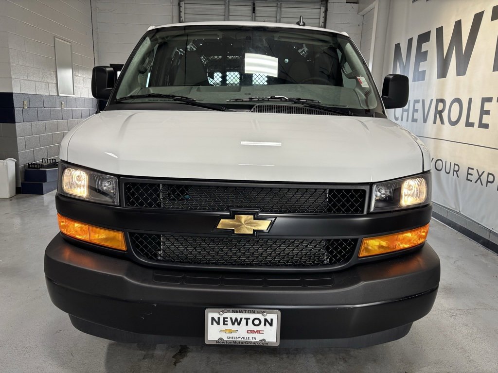 2025 Chevrolet Express Cargo 2500 photo 30