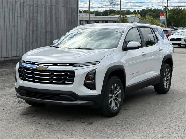 2026 Chevrolet Equinox LT photo 9