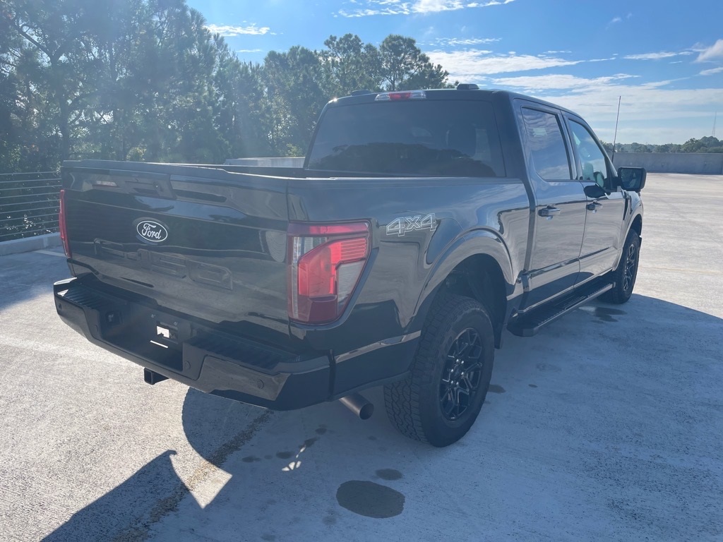 2024 Ford F-150 XLT photo 7