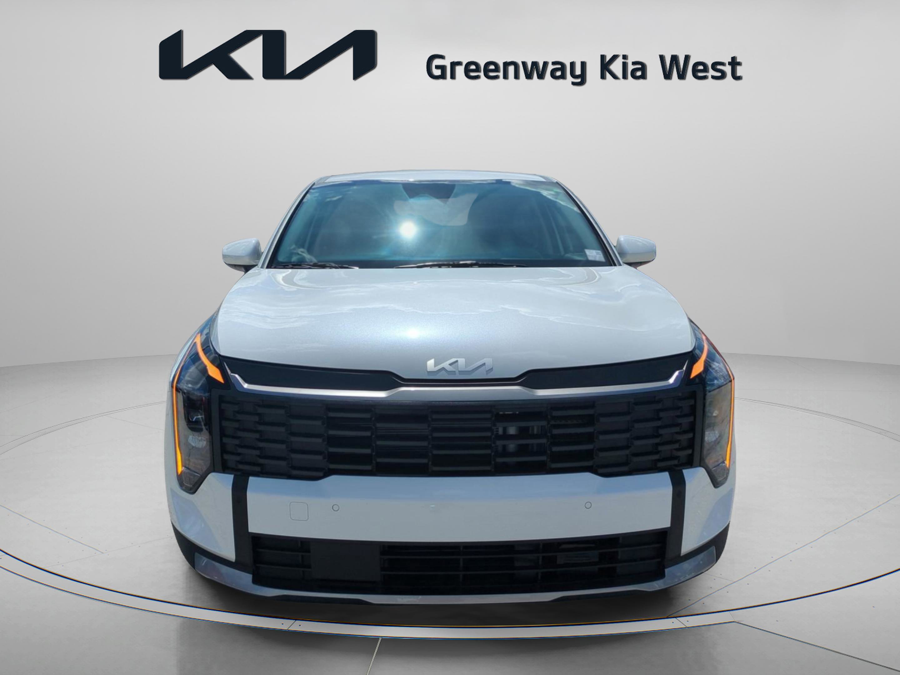 2026 Kia Sportage Hybrid LX photo 2