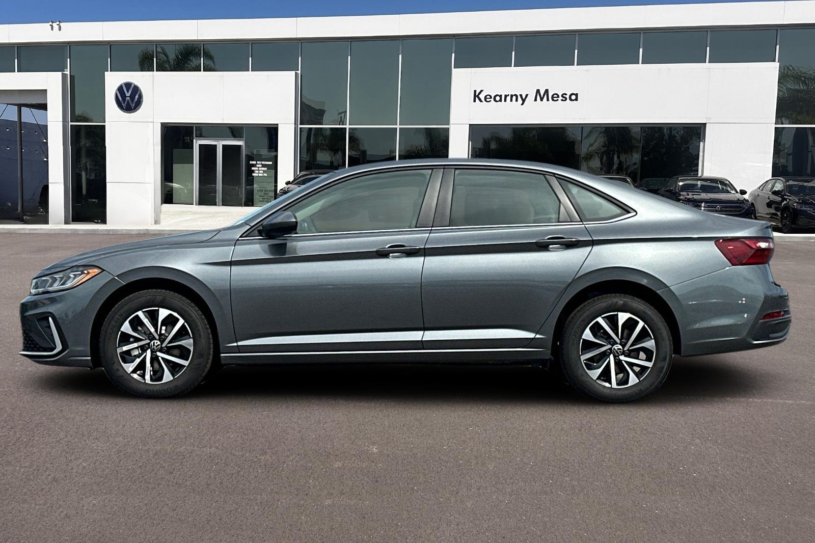2025 Volkswagen Jetta 1.5T S photo 5