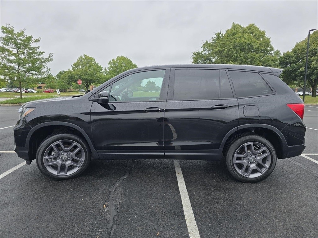2023 Honda Passport EX-L photo 12