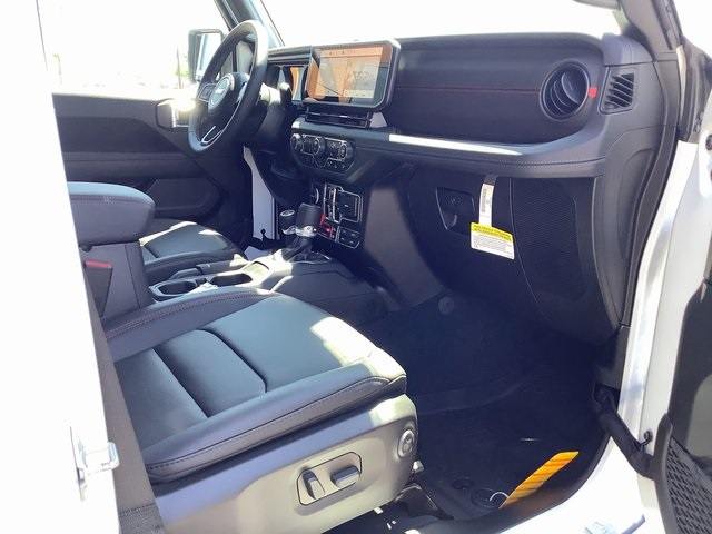 2025 Jeep Gladiator Rubicon photo 36