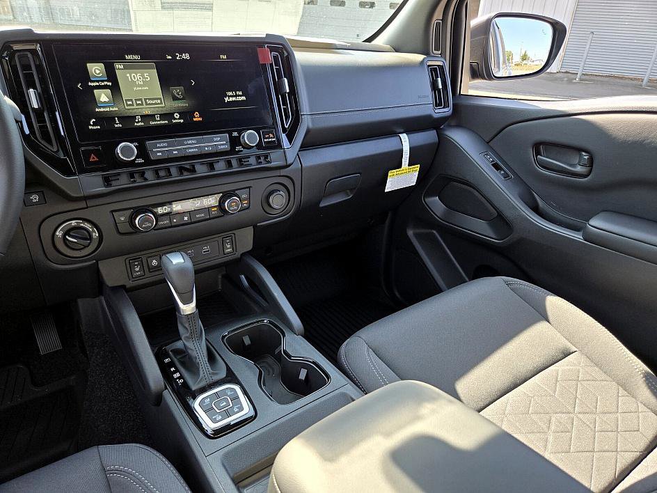 2026 Nissan Frontier Crew Cab SV photo 14