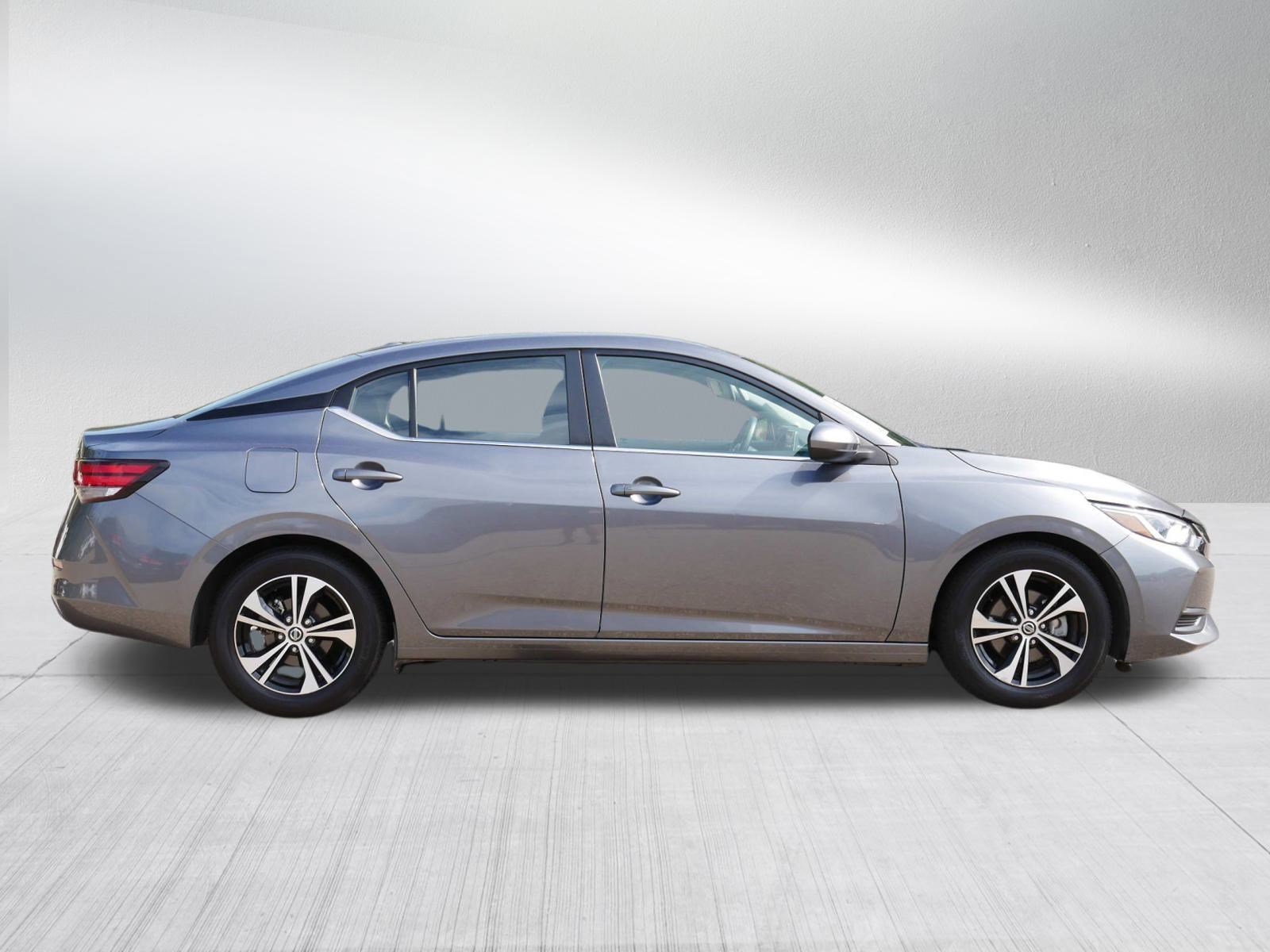 2023 Nissan Sentra SV photo 8