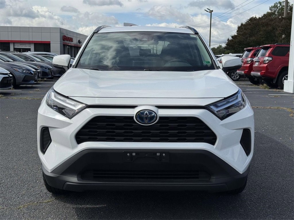 2024 Toyota RAV4 Hybrid XLE photo 21