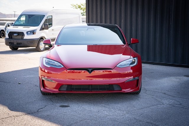 2021 Tesla Model S Plaid photo 3