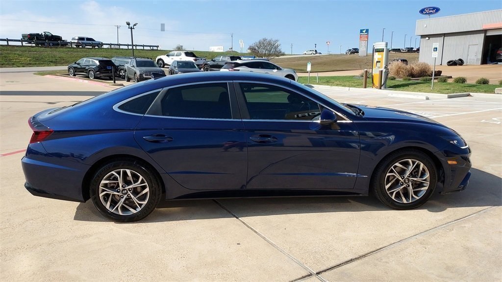 Used 2021 Hyundai Sonata SEL with VIN 5NPEL4JAXMH128833 for sale in Brenham, TX