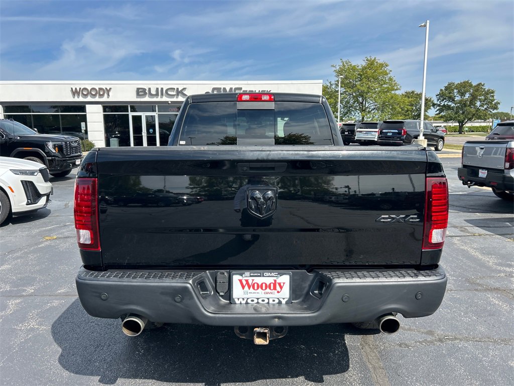 2020 Ram 1500 Classic photo 7