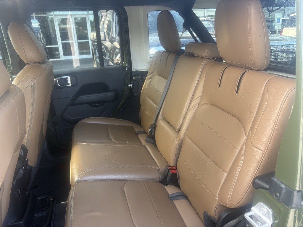 2021 Jeep Wrangler Unlimited Sahara 4xe photo 13