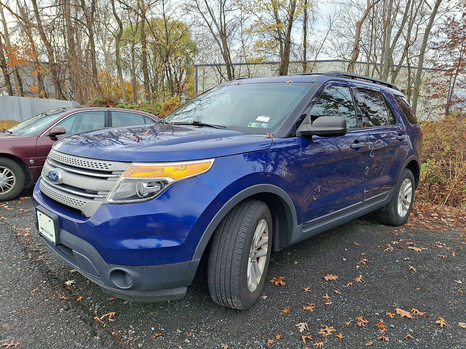 2015 Ford Explorer Base photo 3