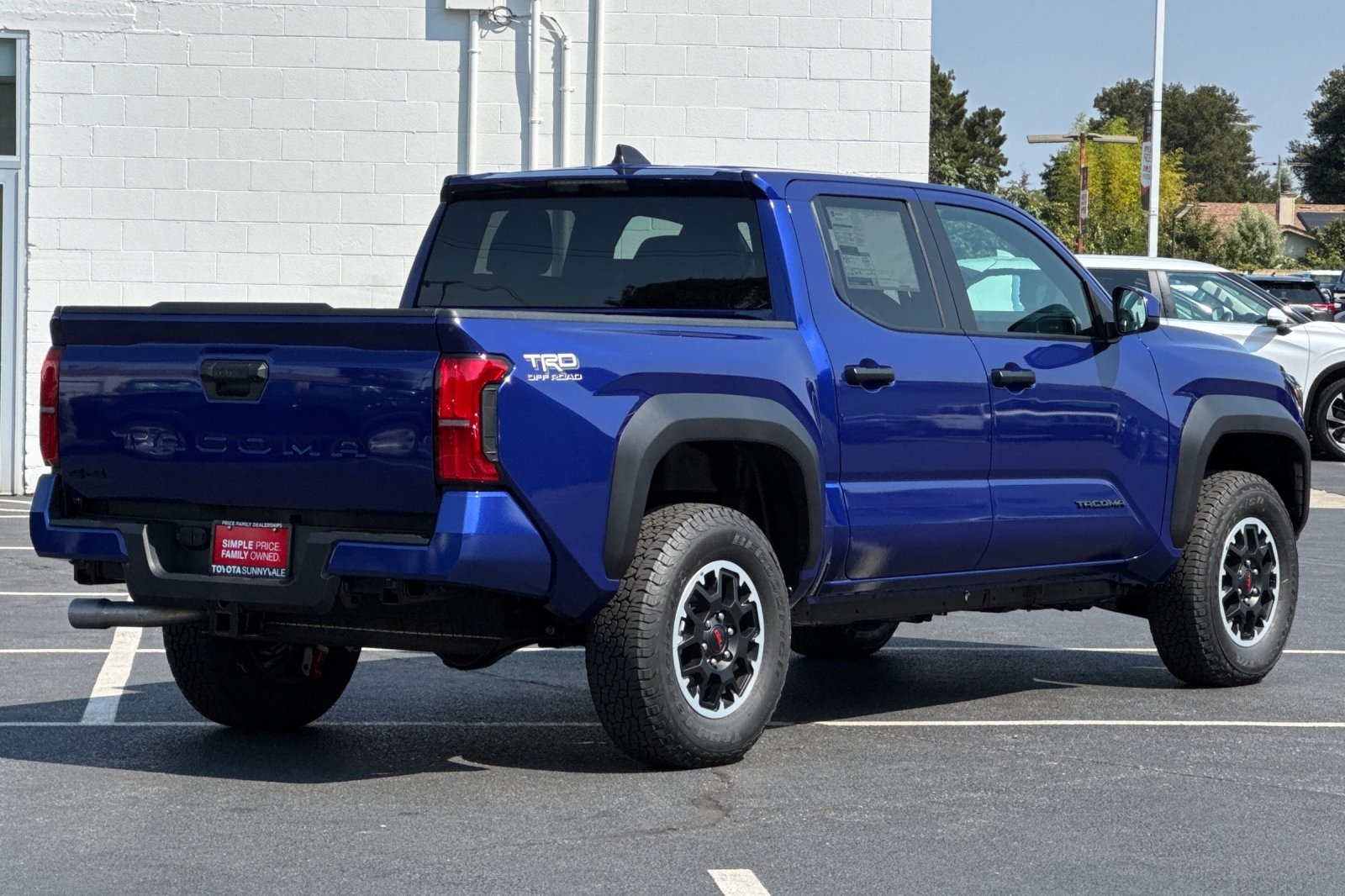 2025 Toyota Tacoma TRD Off-Road 4x4 Double Cab photo 3